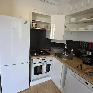 Appartement 2 Spacious Bedrooms Near Riquier Station!, Nice