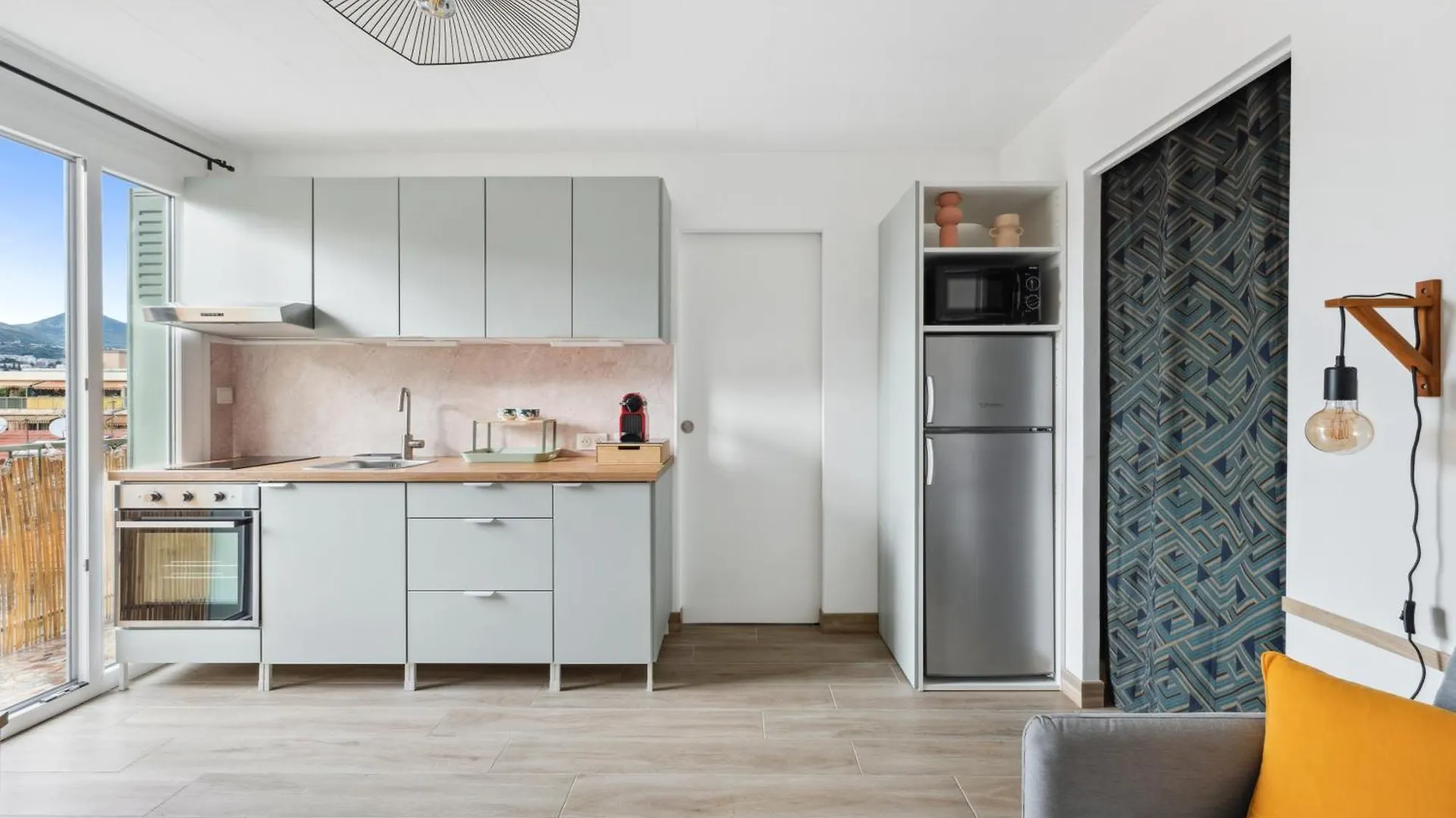 Ferienwohnung Vista Nissa - A Quelques Pas Du Port Nizza Frankreich